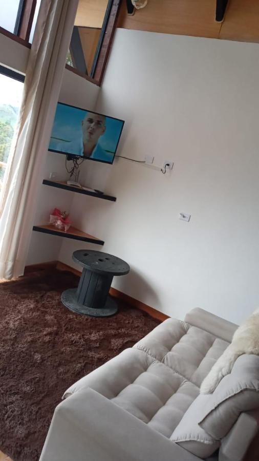Chale Com Vidros E Hidromassagem Villa São Bento do Sapucaí Exteriör bild